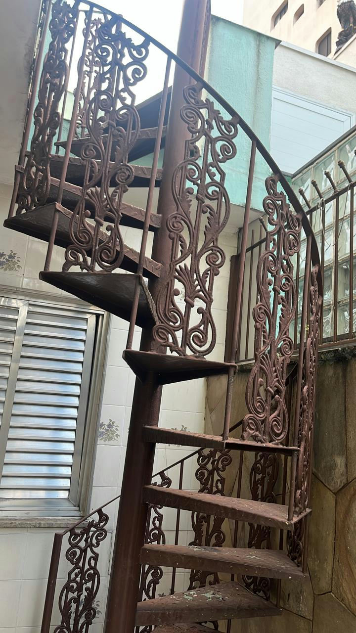 Sobrado 4 dormitórios no Jardim Avelino com 190 m² - miniatura 3