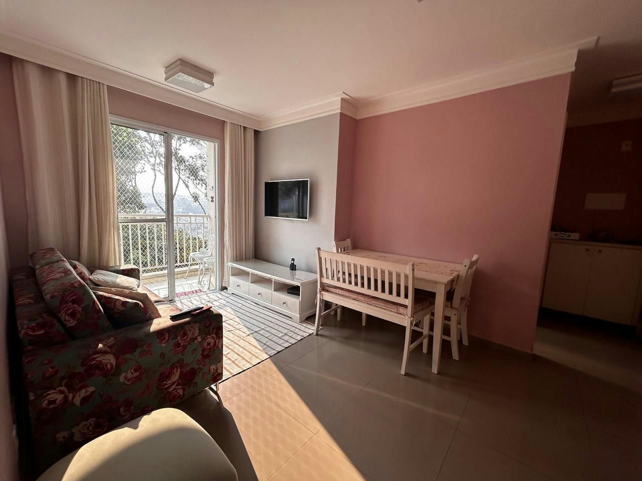 Apartamento em Vila Paulo Silas - 65m² | 2 dormitórios | 1 vaga - miniatura 2