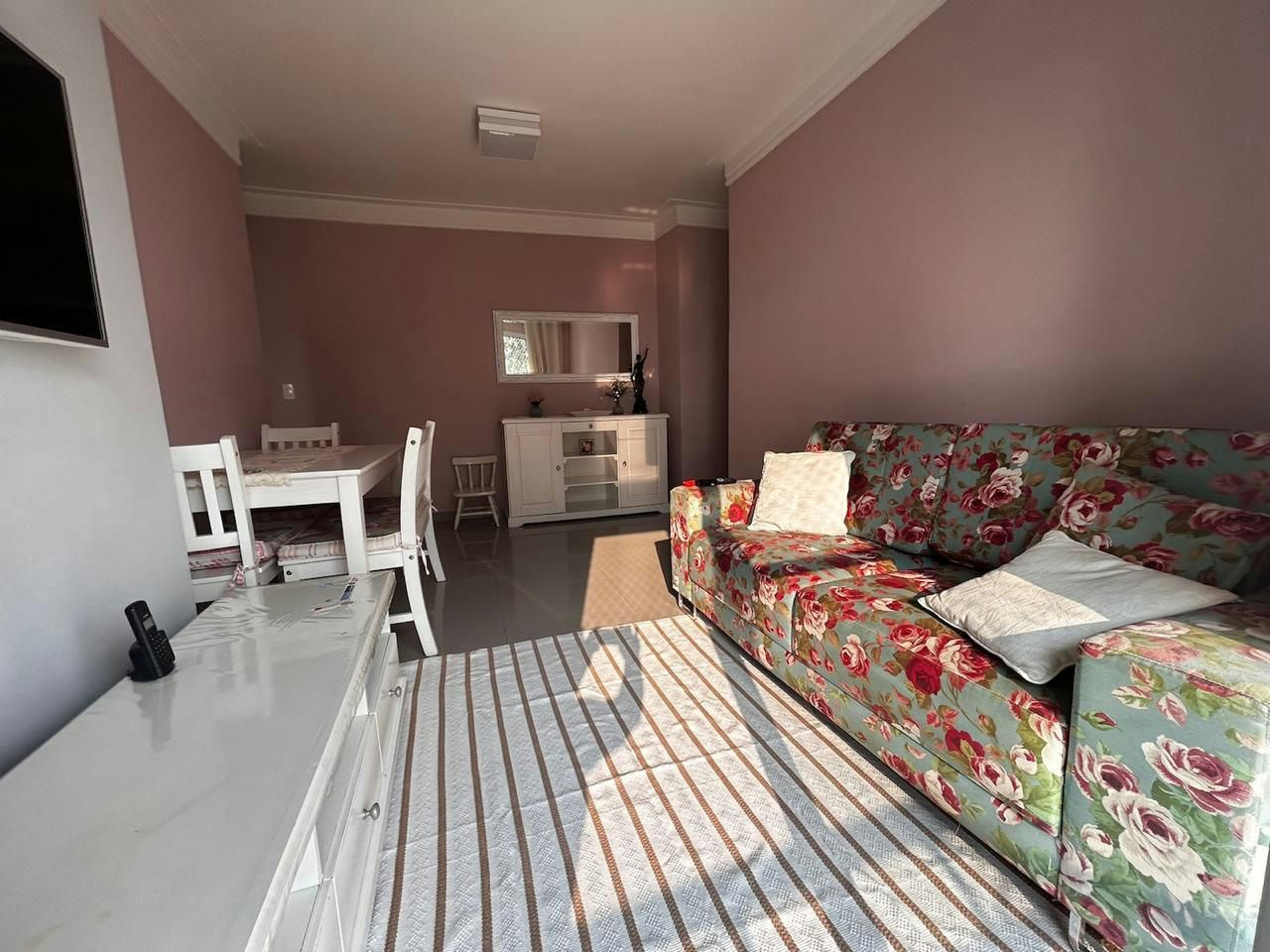 Apartamento em Vila Paulo Silas - 65m² | 2 dormitórios | 1 vaga - miniatura 3
