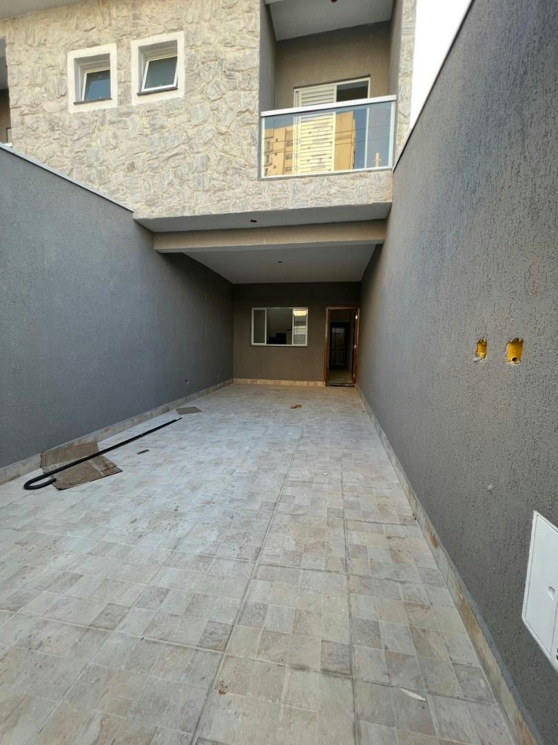 Sobrado em Vila Santa Clara - 90m² | 3 dormitórios | 2 vagas - miniatura 2