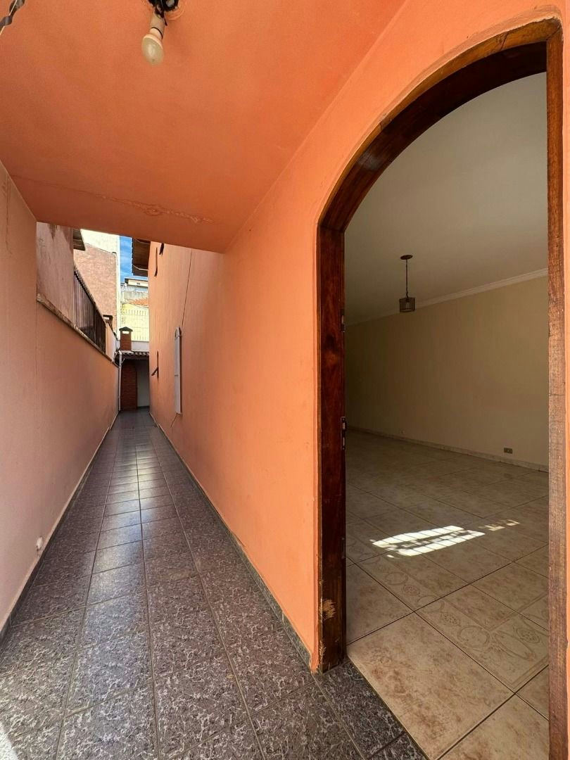 Sobrado em Parque São Lucas - 182m² | 3 dormitórios | 4 vagas - miniatura 5