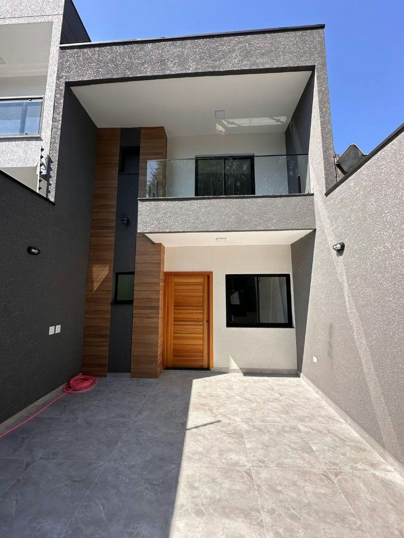 Sobrado em V.Formosa - 130m² | 3 dormitórios | 2 vagas
