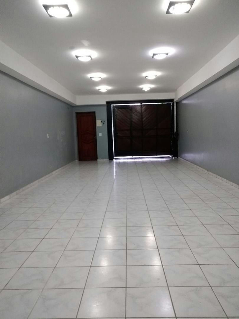 Sobrado em Jardim Ana Rosa - 186m² | 3 dormitórios | 5 vagas - miniatura 2