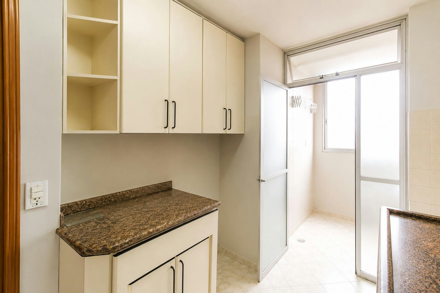 Apartamento em Quarta Parada - 88m² | 2 dormitórios | 1 vaga - miniatura 2
