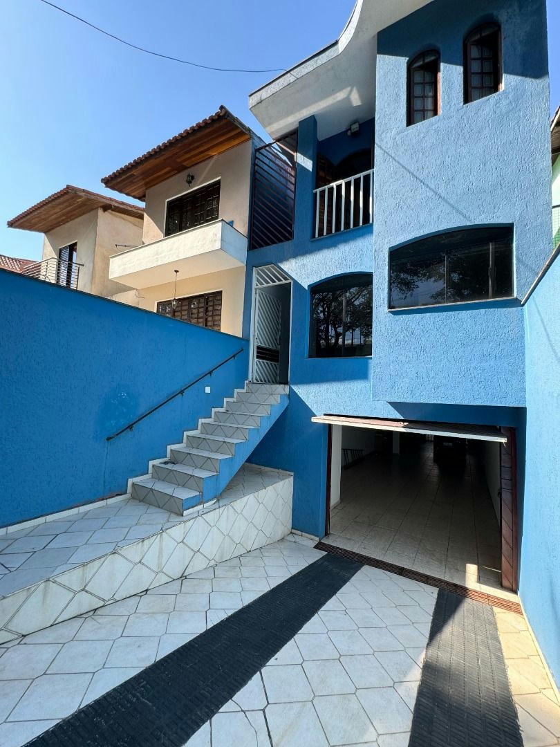 Sobrado em Sítio da Figueira - 200m² | 3 dormitórios | 7 vagas - miniatura 2