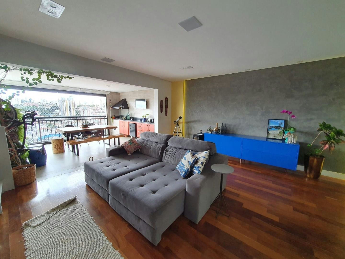 Apartamento em Ipiranga - 94m² | 2 dormitórios | 2 vagas