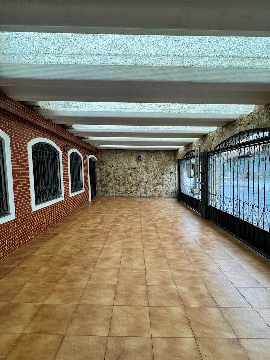 Casa em Vila Bertioga - 200m² | 3 dormitórios | 3 vagas - miniatura 4