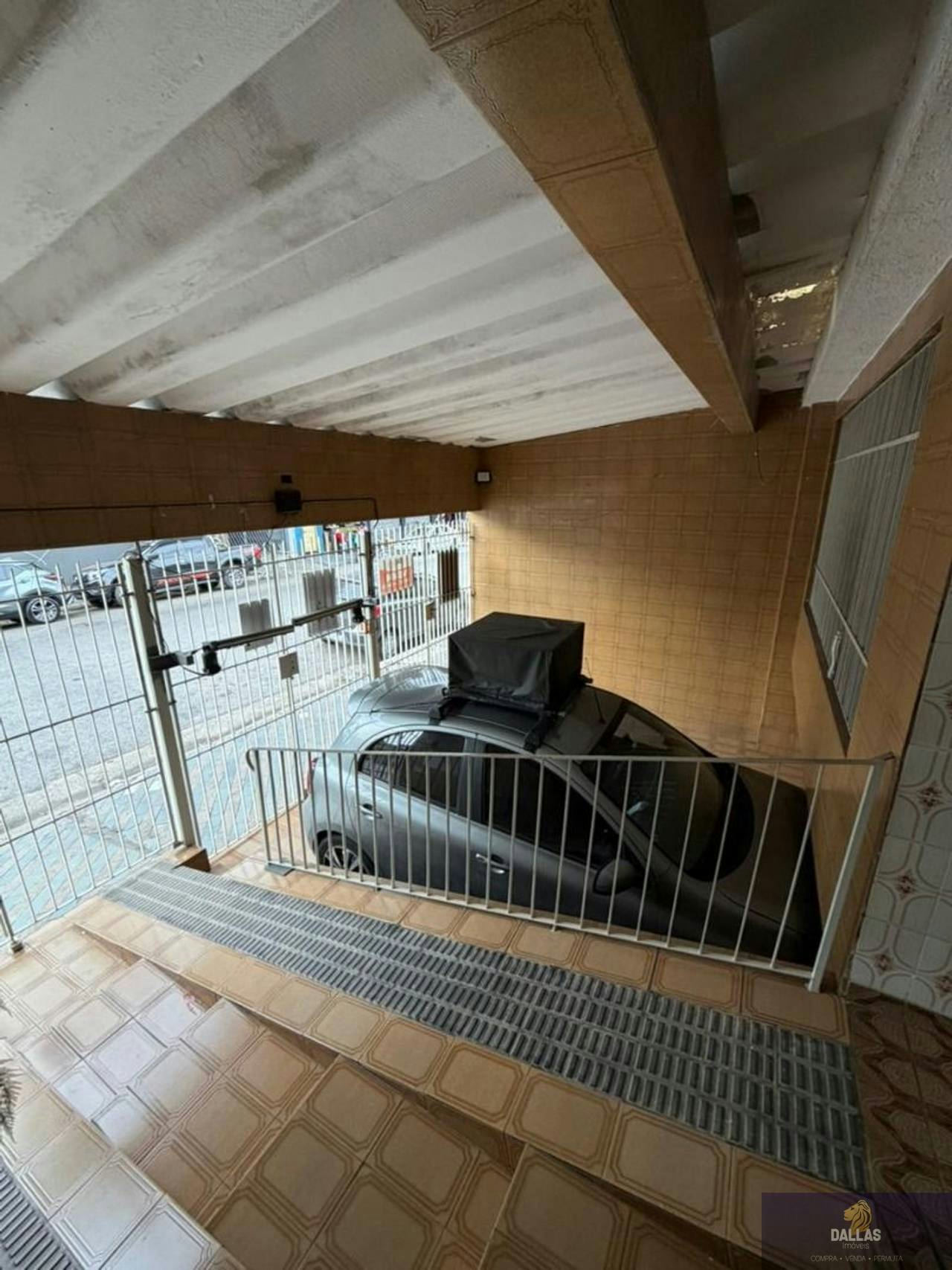 Casa em Vila Carrão - 262m² | 3 dormitórios | 3 vagas - miniatura 3