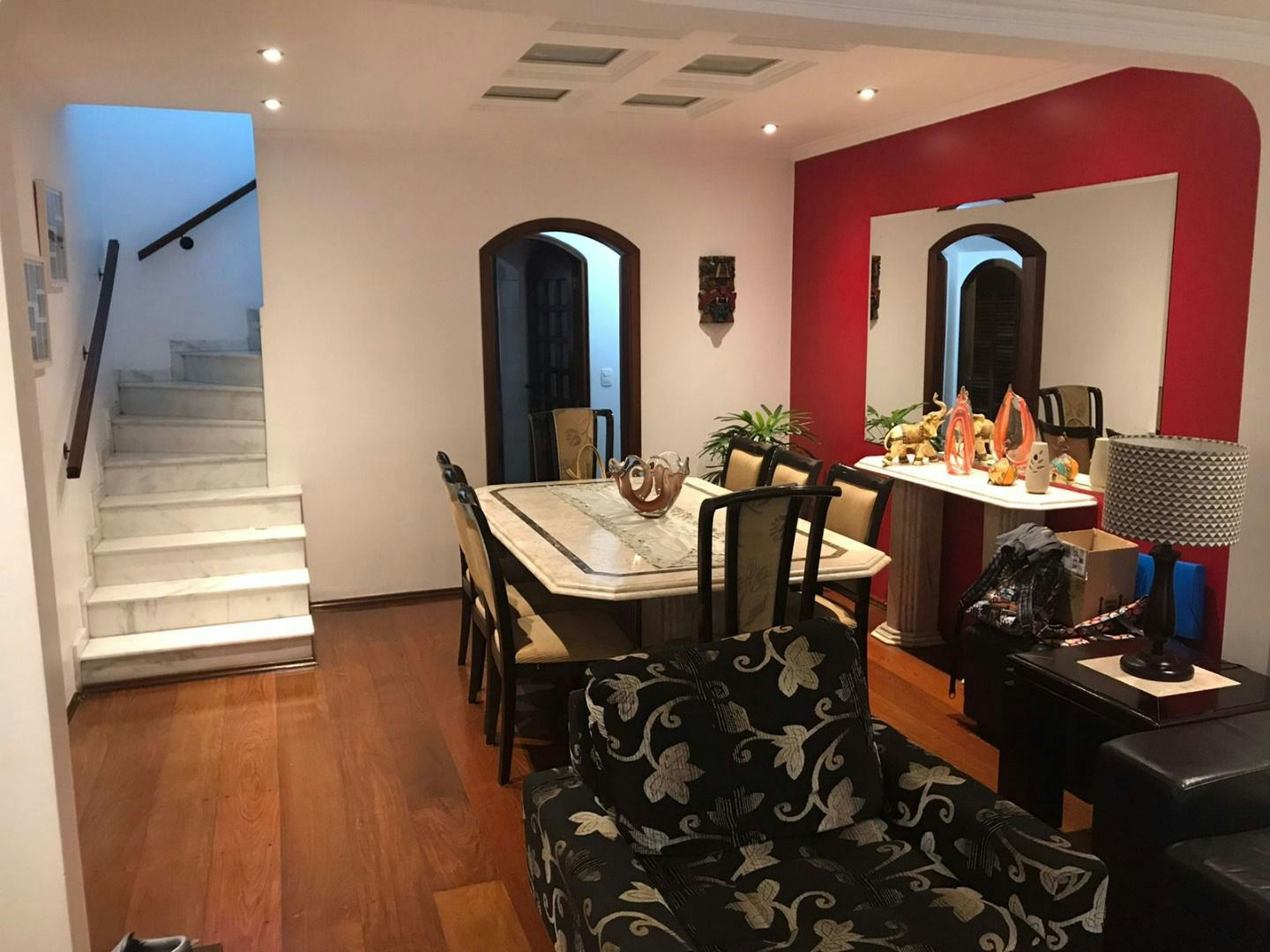 Sobrado em Parque Tomas Saraiva - 175m² | 2 dormitórios | 2 vagas - miniatura 2