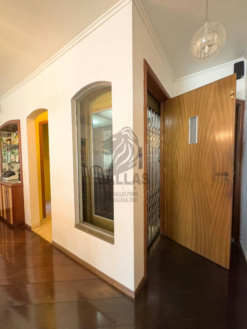 Sobrado em Parque da Mooca - 430m² | 4 dormitórios | 4 vagas - miniatura 5