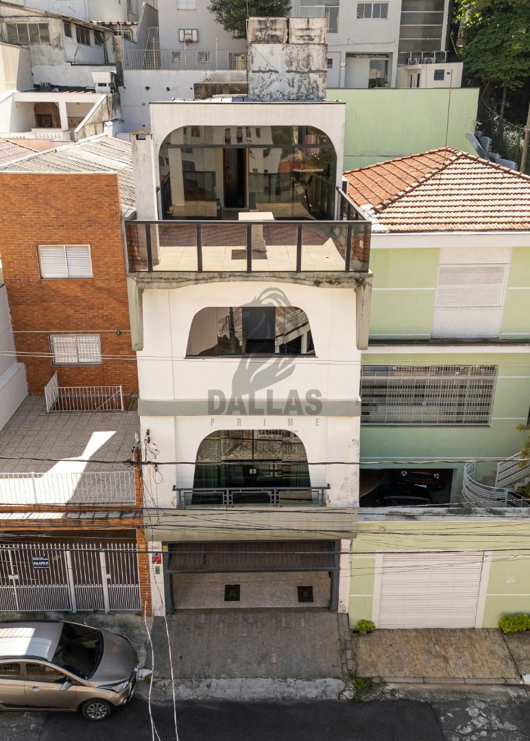 Sobrado em Parque da Mooca - 430m² | 4 dormitórios | 4 vagas - foto 1