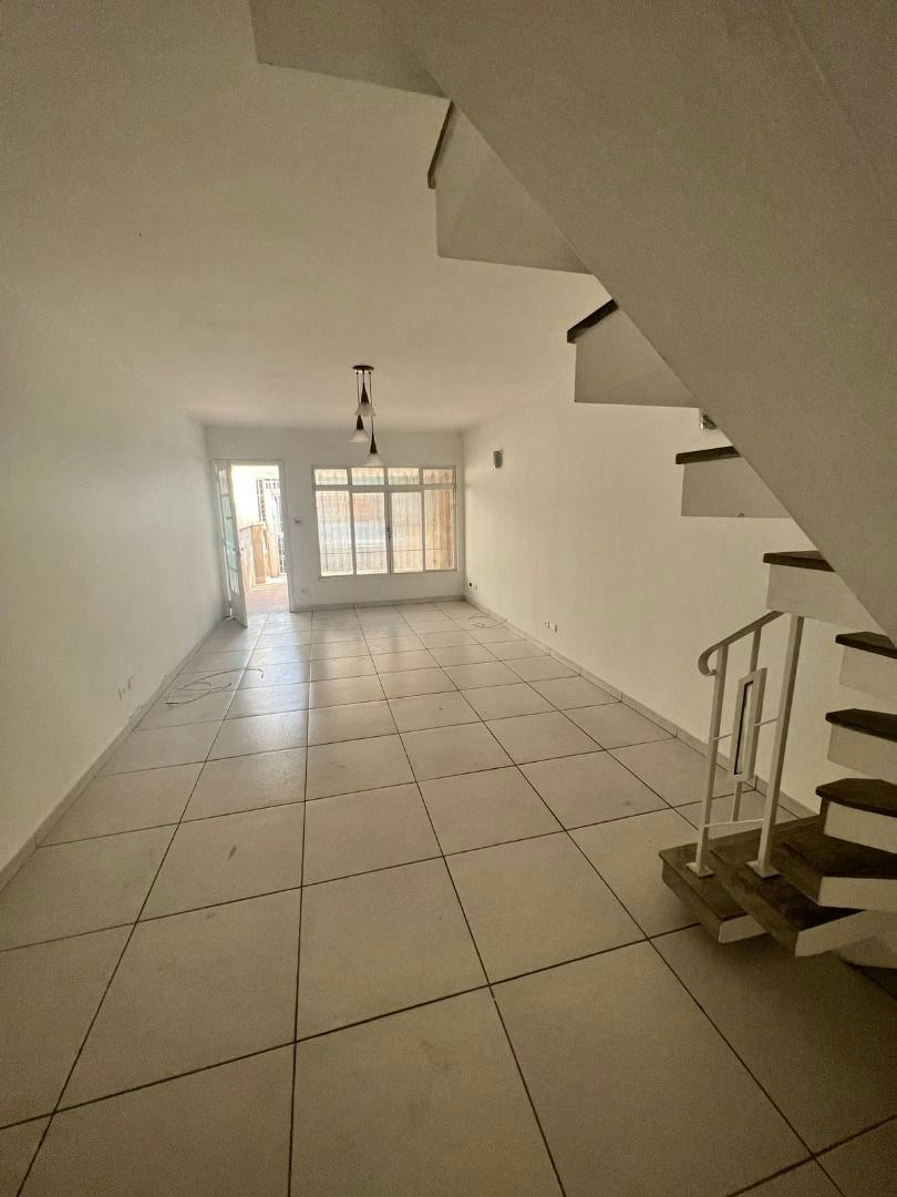 Sobrado em Vila Gomes Cardim - 145m² | 3 dormitórios | 1 vaga - miniatura 2