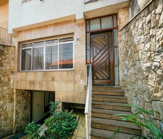 Sobrado em Jardim Vila Formosa - 375m² | 4 dormitórios | 7 vagas - miniatura 2