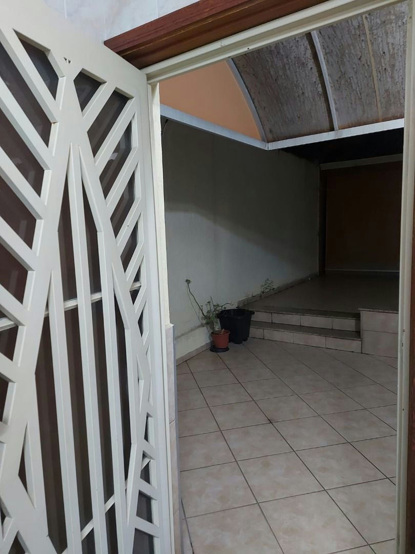 Sobrado em Vila Cleonice - 170m² | 3 dormitórios | 2 vagas - miniatura 5