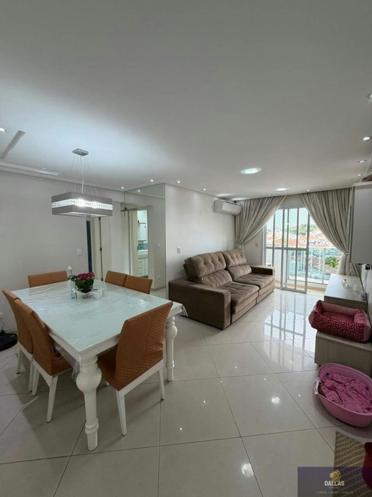Apartamento em Vila Regente Feijó - 74m² | 3 dormitórios | 2 vagas