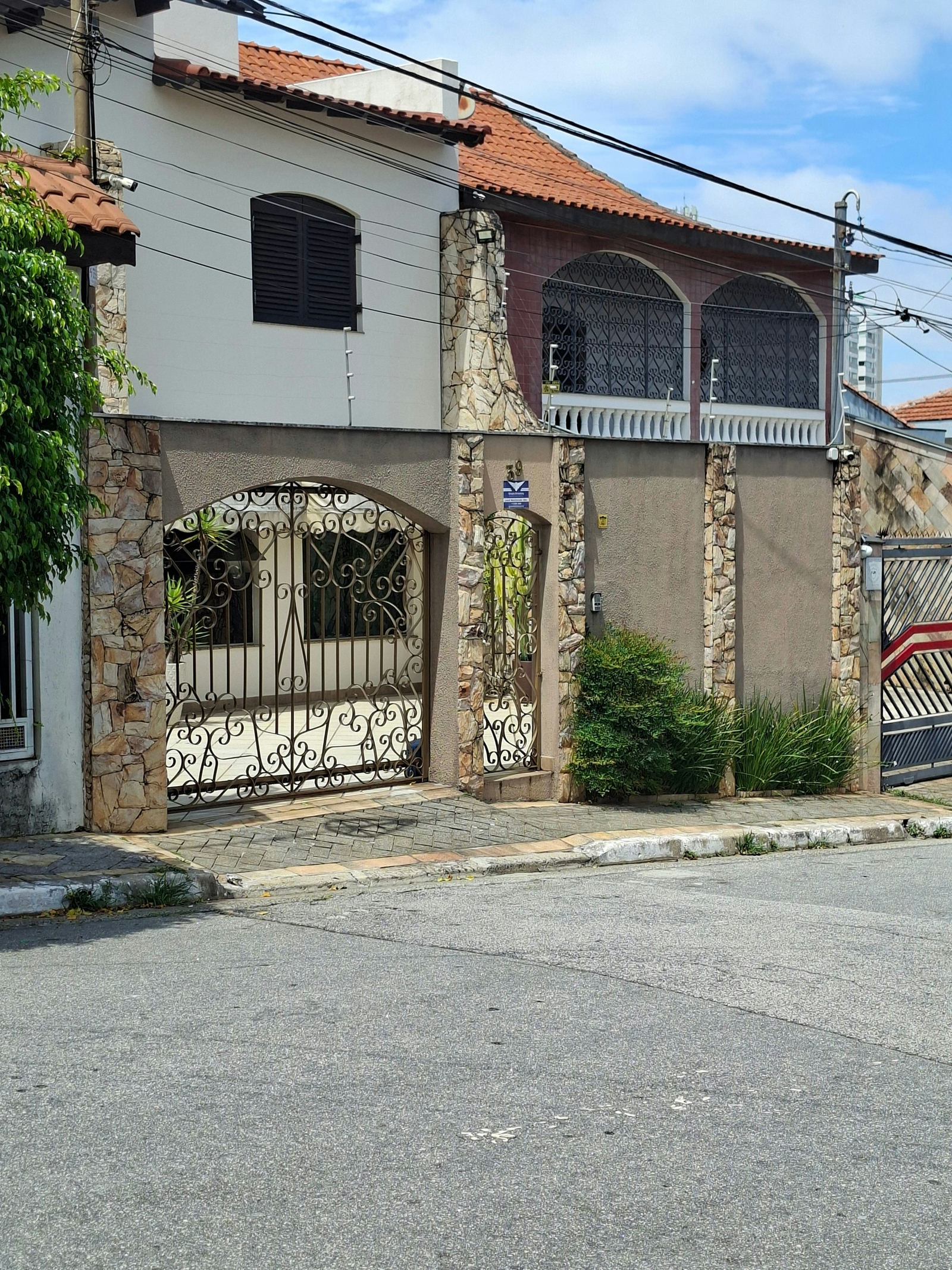 Sobrado - foto 1